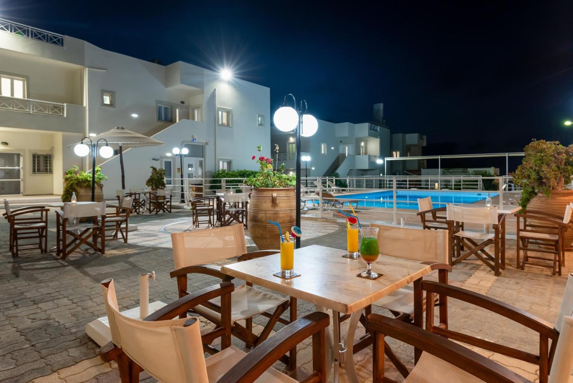 הרסוניסוס Mylos Apartments Anissaras מראה חיצוני תמונה